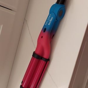 Wave maker hair tool